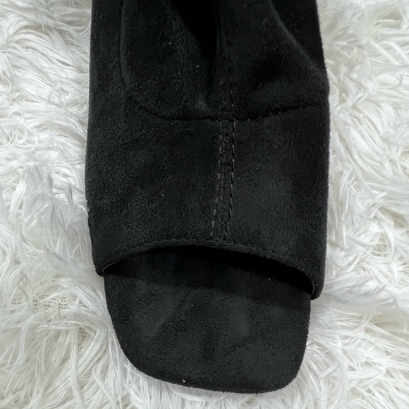 YOKI Over The Knee Stretch Peep Toe Boots Heart Shaped Heel Zip Up Black Size 7 - Picture 10 of 15